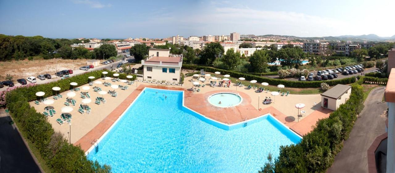 Le Residenze Di Santa Costanza - Mirto/Corbezzolo Lejlighedshotel San Vincenzo Eksteriør billede